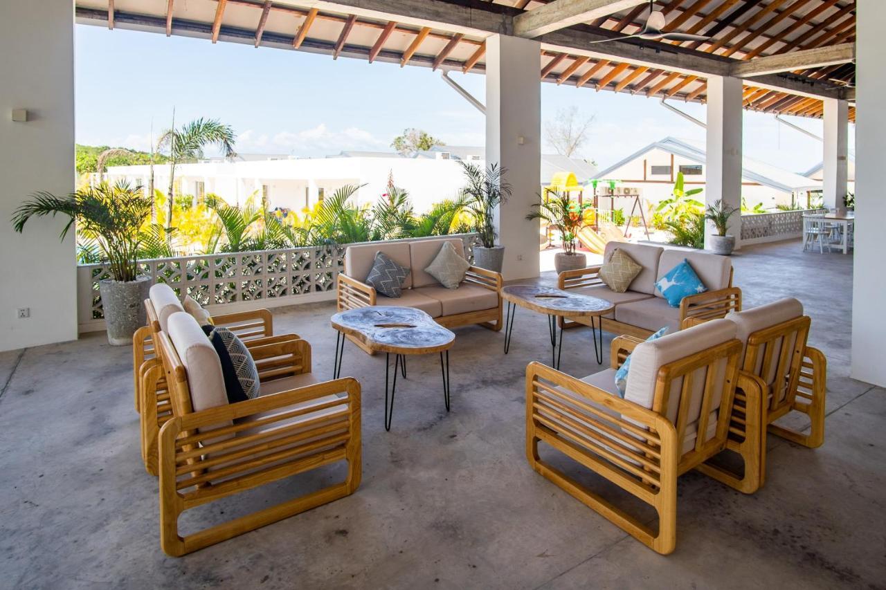 You&Me Resort Pagoda Beach Buitenkant foto